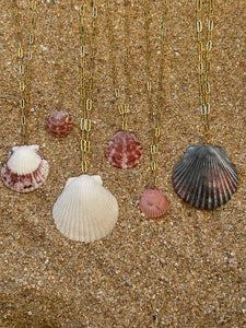 The Shelly Necklace