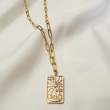 Load image into Gallery viewer, Sunstone Pendant Necklace