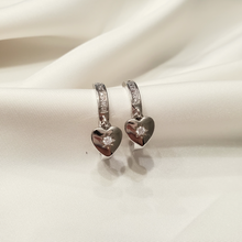 Load image into Gallery viewer, Bursting Hearts Earrings