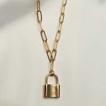 Load image into Gallery viewer, Gold Locket Necklace