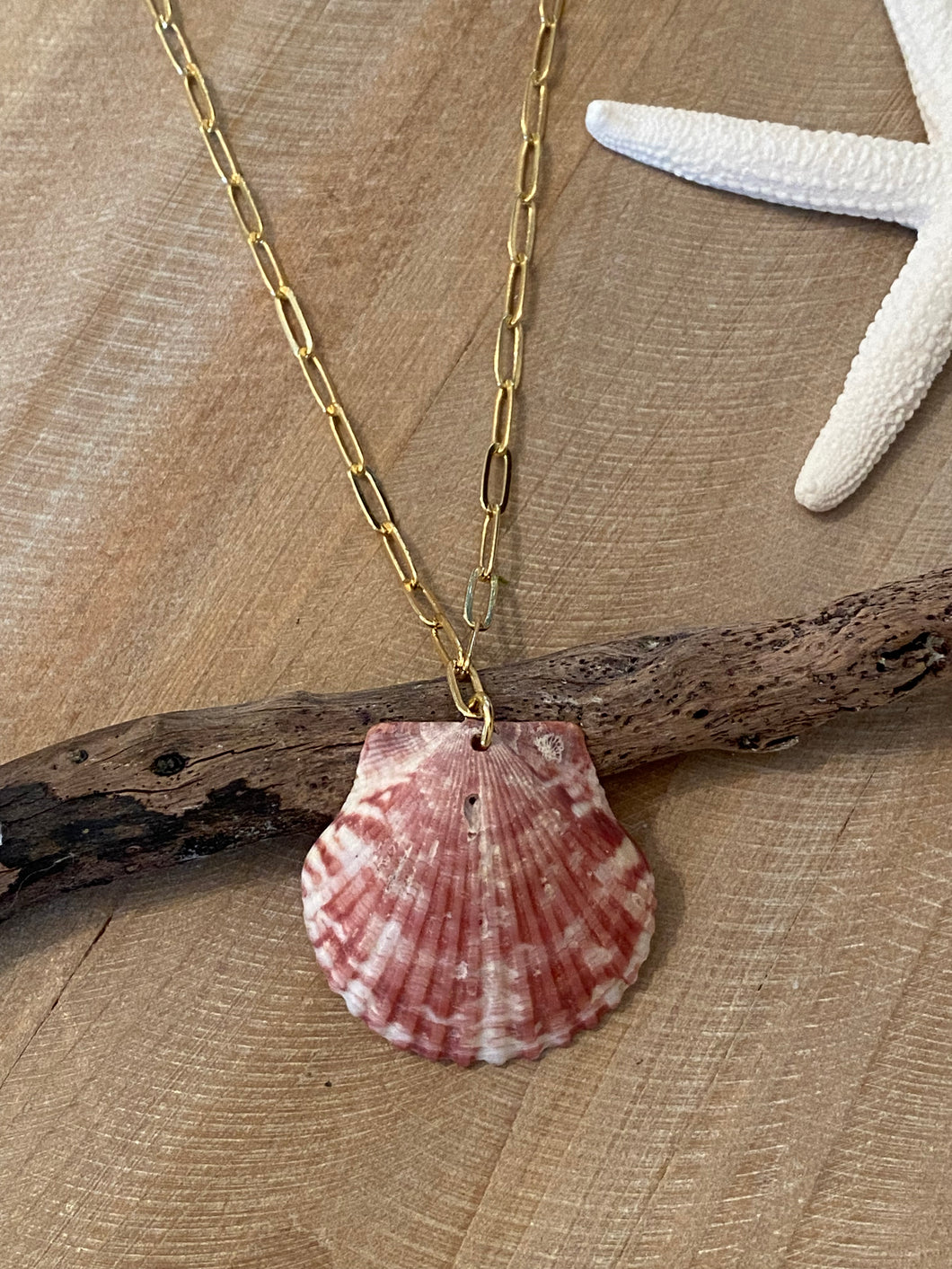 The Sandbar Necklace